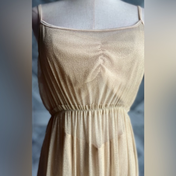 LUNA CHIX DESIGNED IN L.A NWT METALLIC SHIMMER MIDI DRESS - Picture 6 of 9